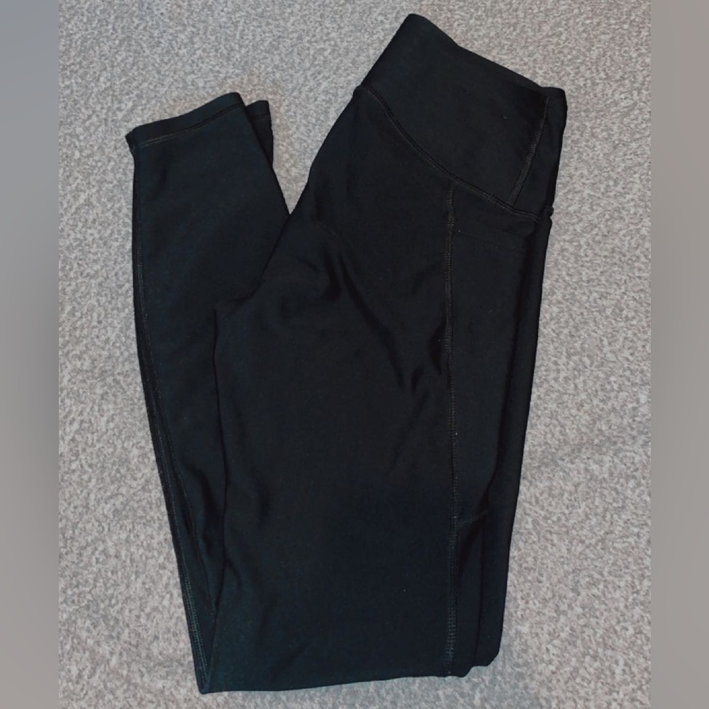 Under Armour compression leggings